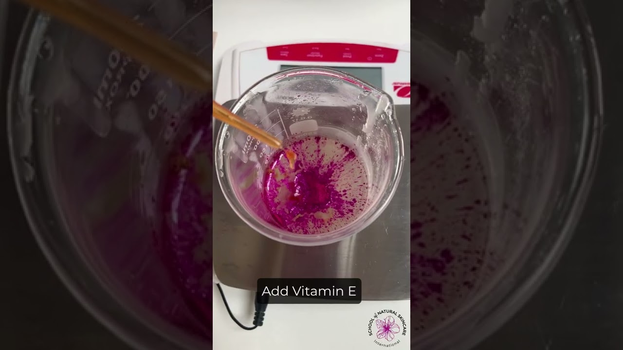 How to make a natural lip gloss