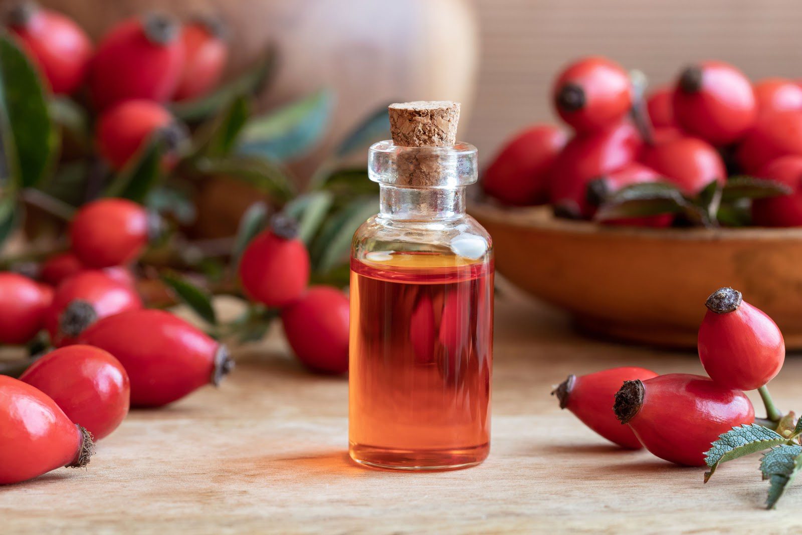 9 Natural Benefits of Rosehip Oil for Your Skin Natural Skincare Ingredients 
