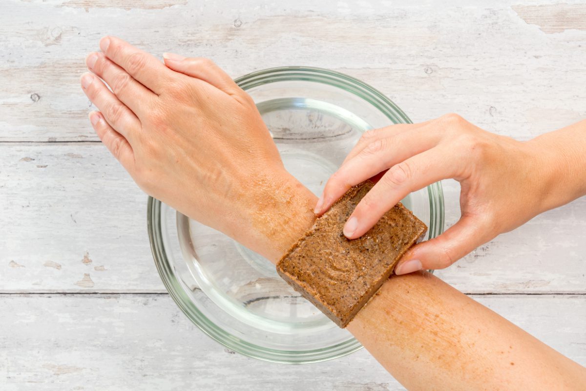 How to make sugar scrub bars + body scrub bar recipe Zero Waste Formulation 